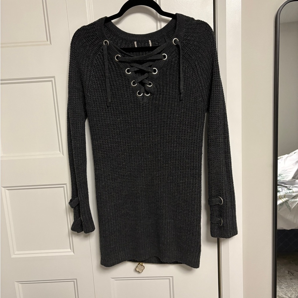 Grey Grommet Lace-Up Tunic Open Knit Long Sleeve Sweater Size Small